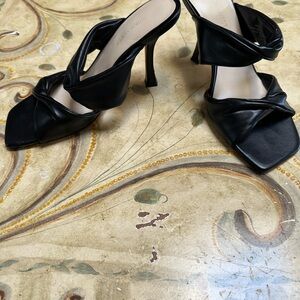 Nine West Black Twist-Front Heels